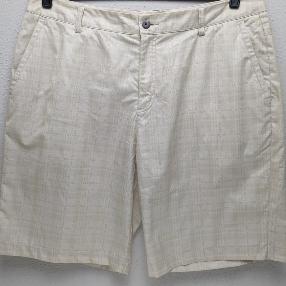 adidas Climalite Men's Activewear Golf Shorts Beige Cream Light Plaid Size 38